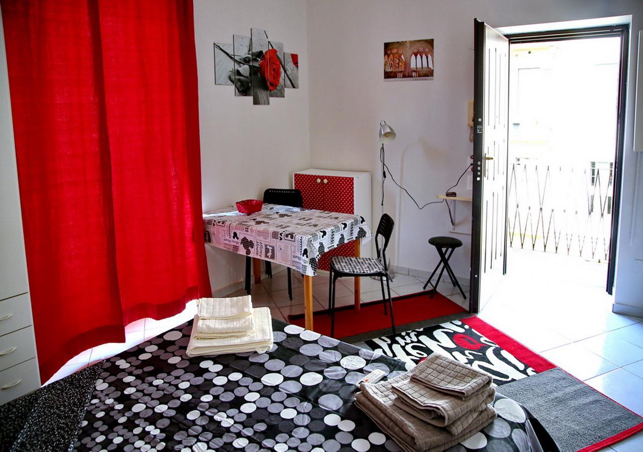 Bnbutler - Col Di Lana - Navigli Apartment - Darsena ميلان المظهر الخارجي الصورة